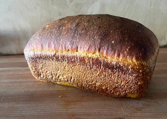 Pumpkin spice sourdough bread loaf